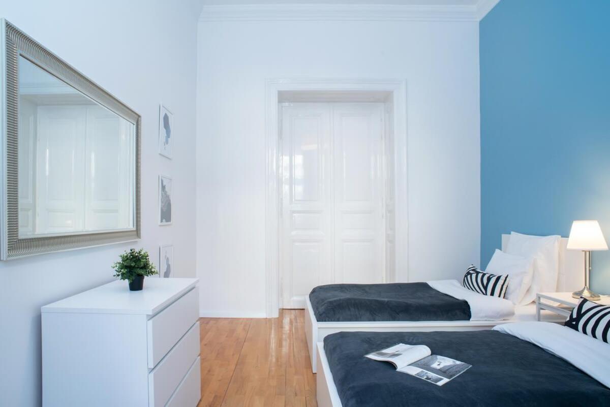 New Trendy At The Perfect Location Apartmán *